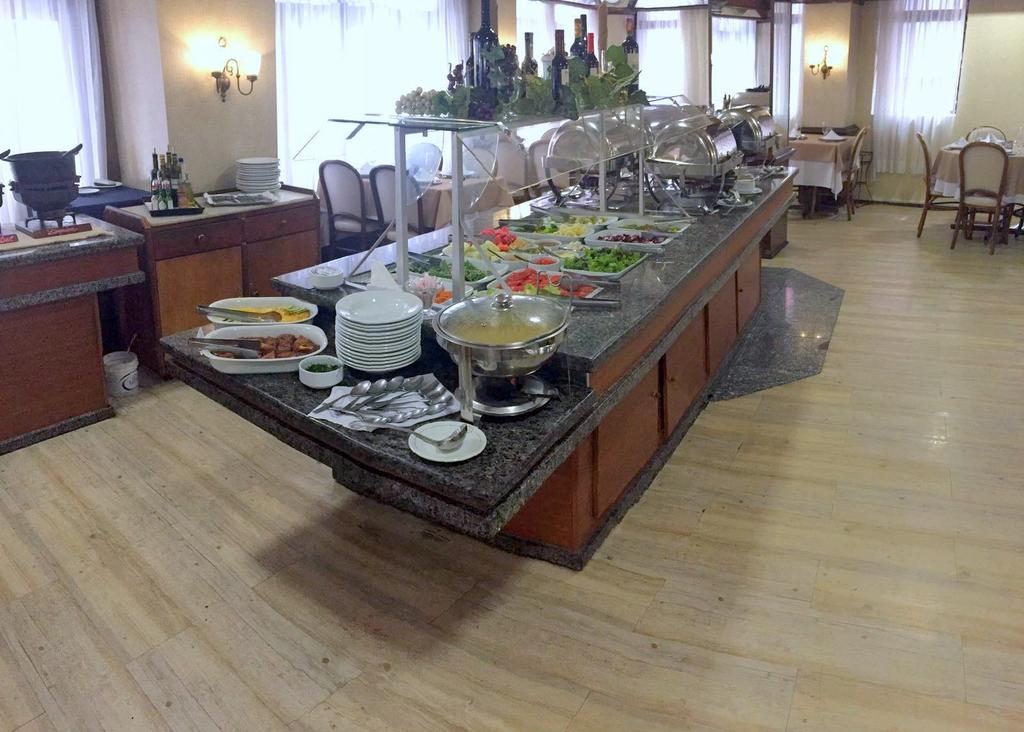 City Hotel Porto Alegre Kültér fotó