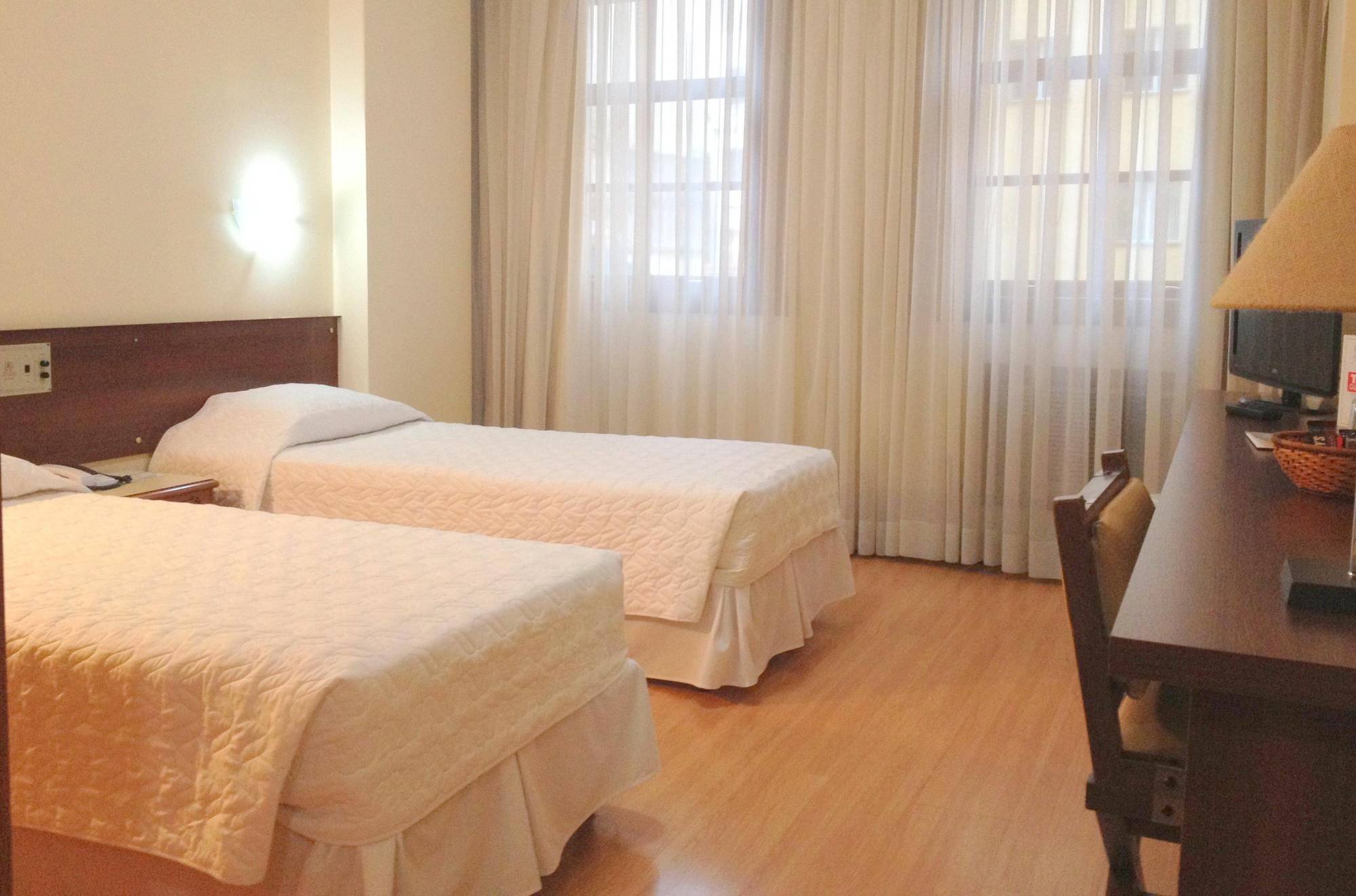 City Hotel Porto Alegre Kültér fotó
